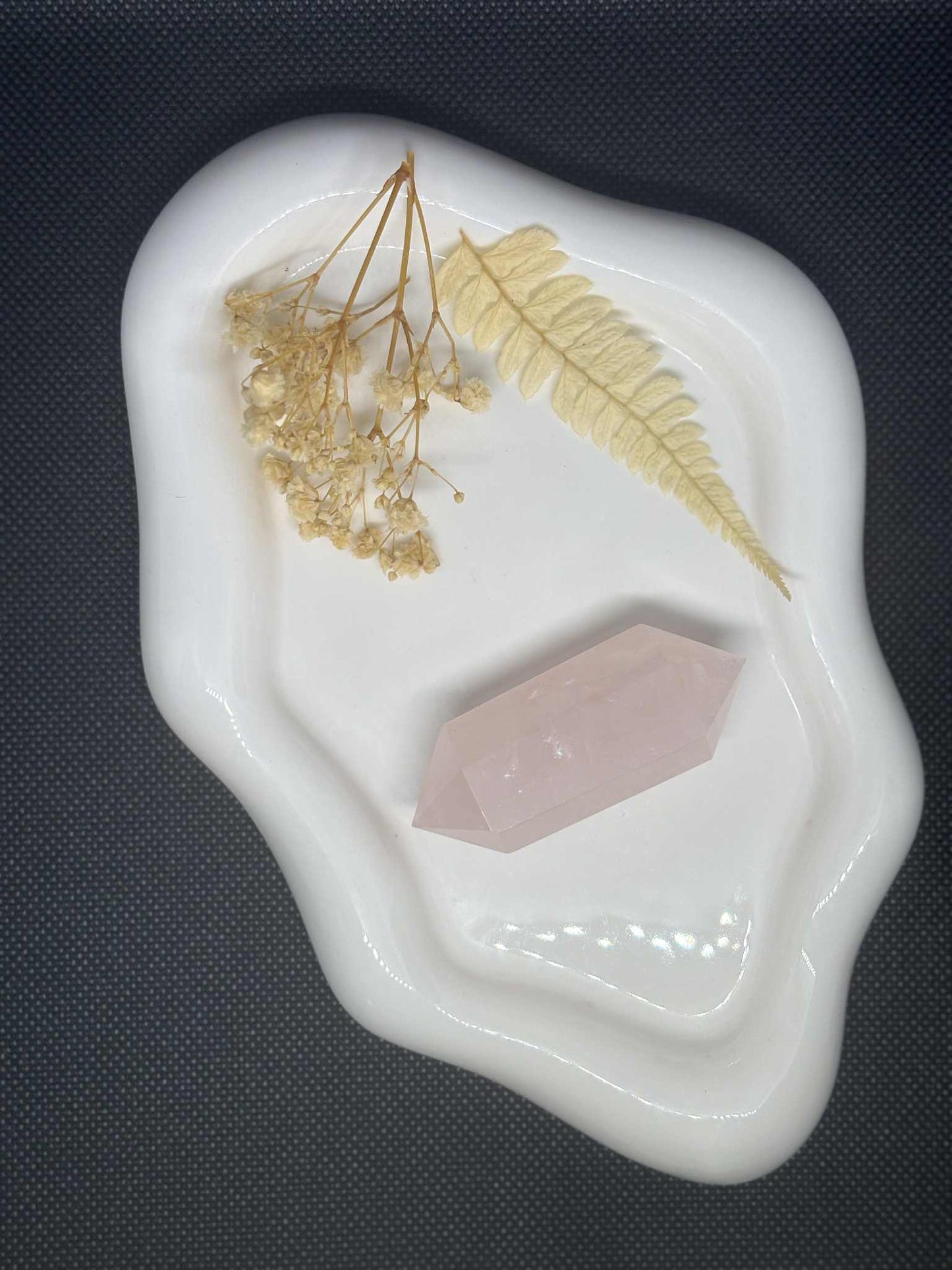 Baguette ou Pointe de Cristal de Quartz Rose – Énergie & Douceur