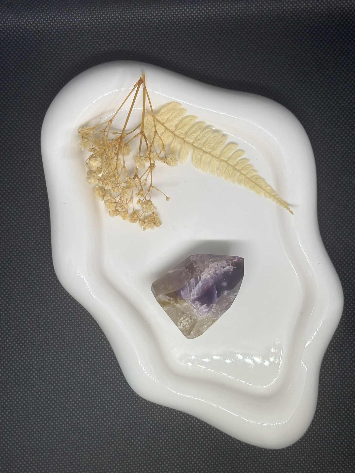 Pointe en Améthyste – Sérénité & Protection spirituelle